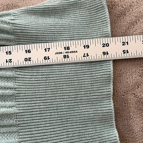 Truth by Republic Textured Wool Blend Aqua Ribbed Knit Long Sleeve Sweater Small - Picture 16 of 16